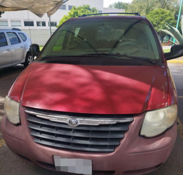 A disposición de PGJE camioneta con alteraciones en número de serie y placas de circulación